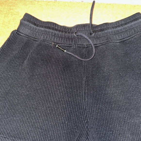 Kith Erika ribbed shorts xs - Picture 3 of 3